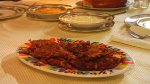 Latkes, these potato pancakes are a traditional food for Chanuakah 