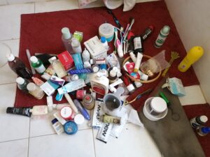 bathroom cupboard clutter